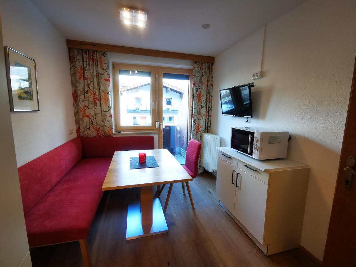 Apart Kofler'S Panorama-Zillertal フューゲン エクステリア 写真